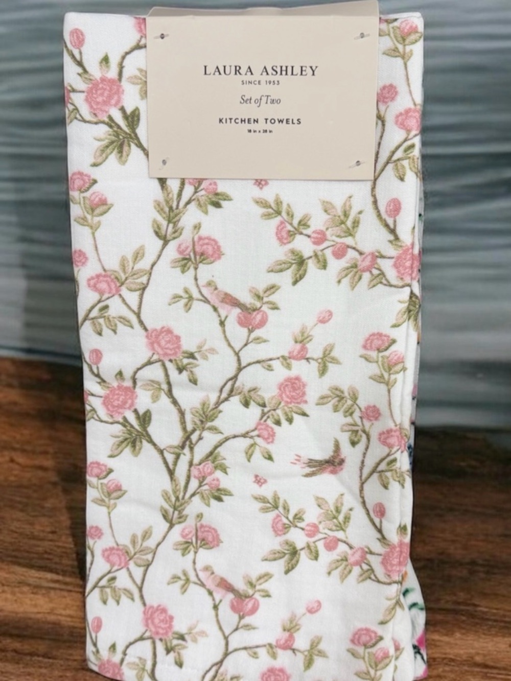 Laura Ashley Pink and Green Floral Kitchen Towels - Set of Two Eglantine de Nil.